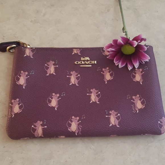 Coach Handbags - COACH Wristlet Clutch with Mouse Party Print New C